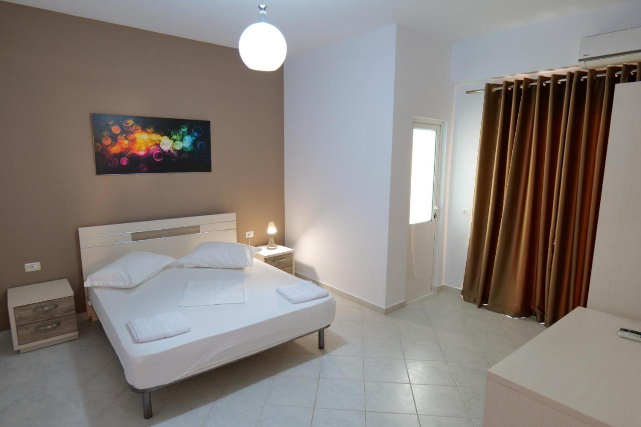 Saranda Inn Rooms & Apartments Exterior foto